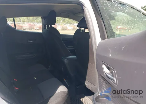 2020 Toyota C-Hr Le z USA, uszkodzony, nr VIN JTNKHMBX7L1070513